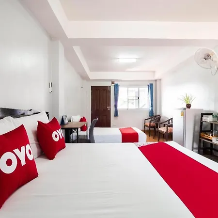 Oyo 1157 Ploy Pailin Place Hotel