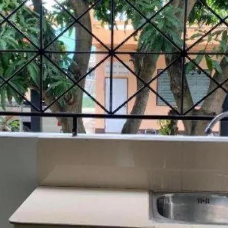 Oyo 1157 Ploy Pailin Place Hotel 2*