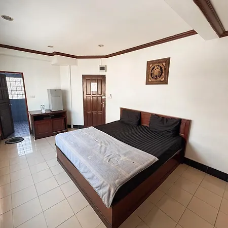 Green Hotel Hotel
