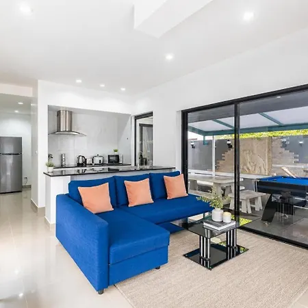 วิลล่า Luxury Pool Center C8 - 4 Bedroom