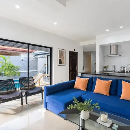 Luxury Pool Center C8 - 4 Bedroom วิลล่า *