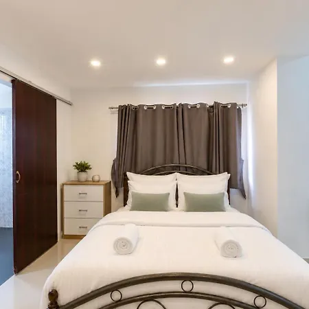 วิลล่า Luxury Pool Center C8 - 4 Bedroom