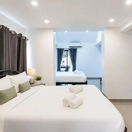 วิลล่า Luxury Pool Center C8 - 4 Bedroom *