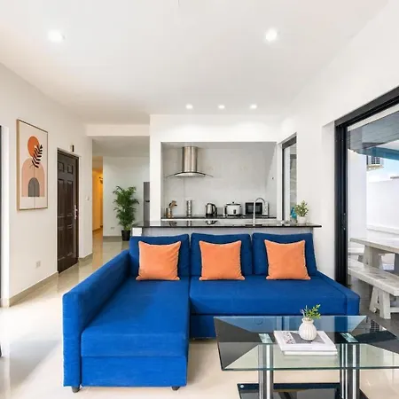 วิลล่า Luxury Pool Center C8 - 4 Bedroom Pattaya