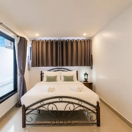 วิลล่า Luxury Pool Center C8 - 4 Bedroom *