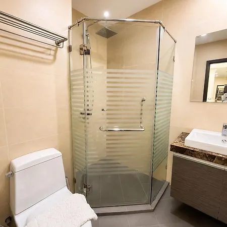 Guest house Sea View - Infinity Pool Near Terminal 21 3*