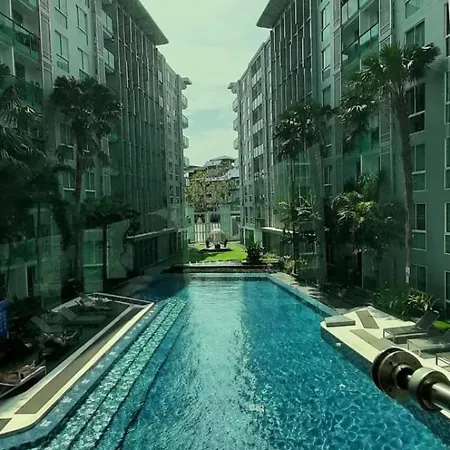 - Pool View - C1 Ccr *