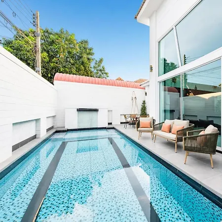 วิลล่า Lagoon Breeze 4br Pool Near Walking Street