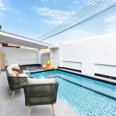 Lagoon Breeze 4br Pool Near Walking Street Pattaya