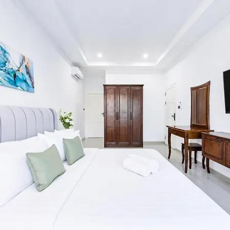 Lagoon Breeze 4br Pool Near Walking Street