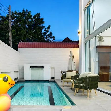 วิลล่า Lagoon Breeze 4br Pool Near Walking Street Pattaya