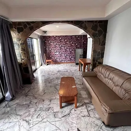 Hotel Collection O Luna Pattaya