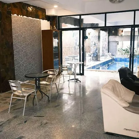 Hotel Collection O Luna 3*