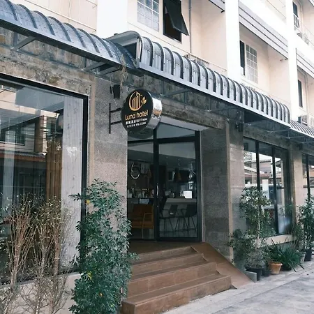 Collection O Luna Hotel Pattaya