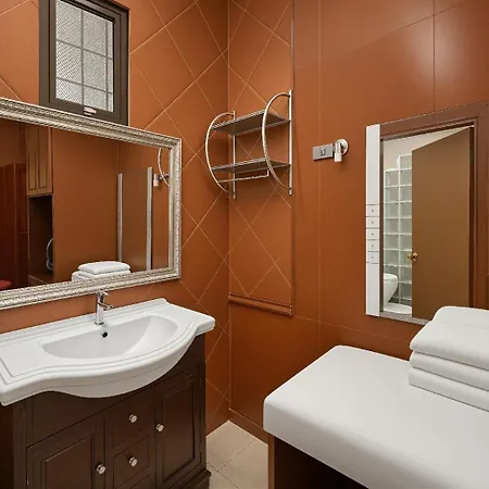 Hotel Golden Thai Courtyard 3*