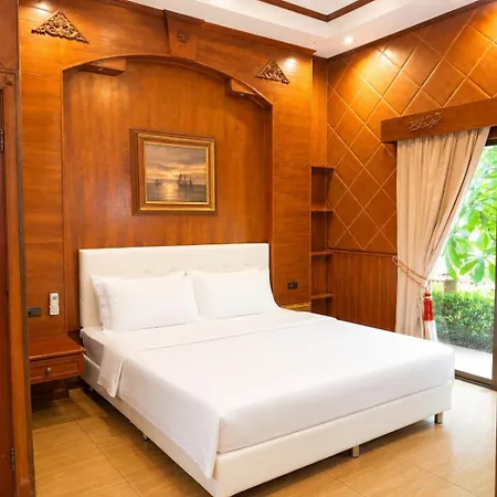 Hotel Golden Thai Courtyard