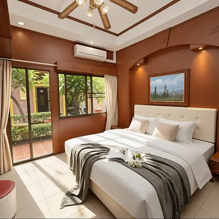Golden Thai Courtyard Pattaya