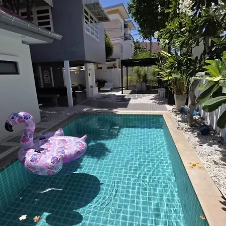 Wongamat Holiday home *