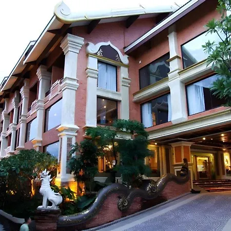 Fairtex Sports Club & Resort