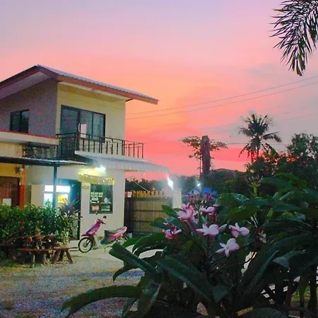 Tippawan * Pattaya