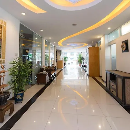 A-ya Place Hotel