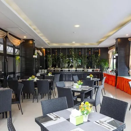 โรงแรม โกลเดนท์ทิวลิป เอสเซนเชียล พัทยา