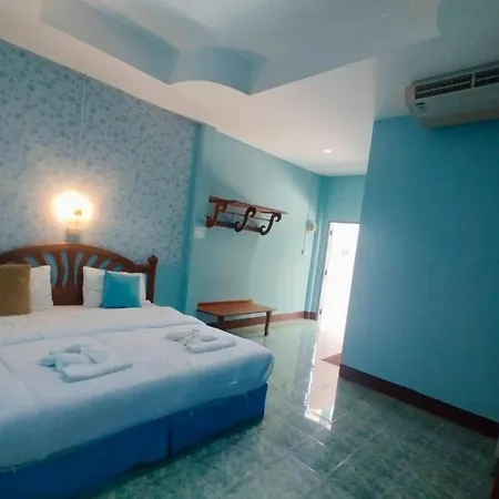 Wavepoint Resort Pattaya