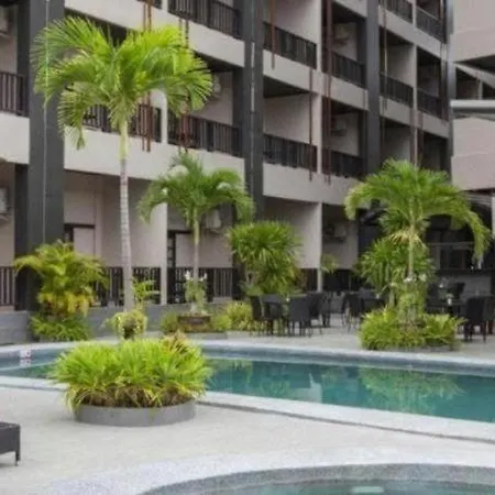 โรงแรม โกลเดนท์ทิวลิป เอสเซนเชียล พัทยา