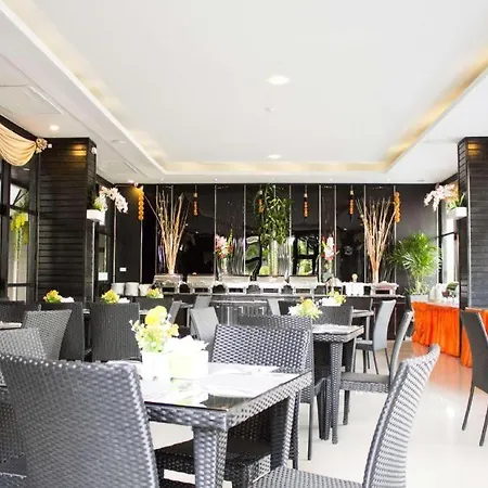 โรงแรม โกลเดนท์ทิวลิป เอสเซนเชียล พัทยา