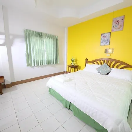 Wavepoint Resort 5*