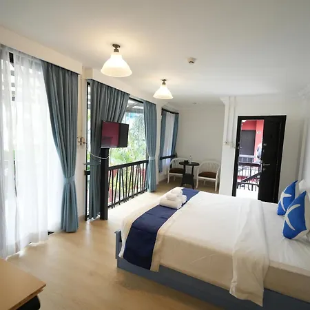 Jb Boutique Hotel 4*