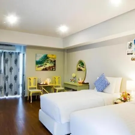 Hotel The One Sabai Living 2*