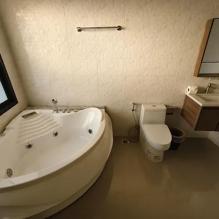 Ada Boutique Pattaya