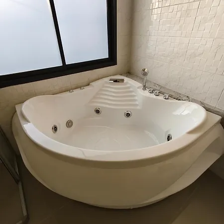 Ada Boutique * Pattaya