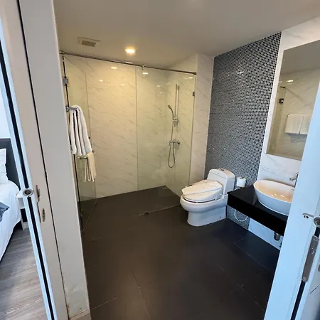 Big Wifi & Smart Tv Hotel 4*
