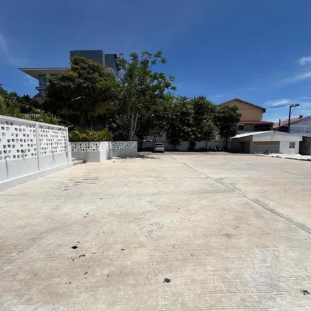 Amaya Bloom & Pattaya