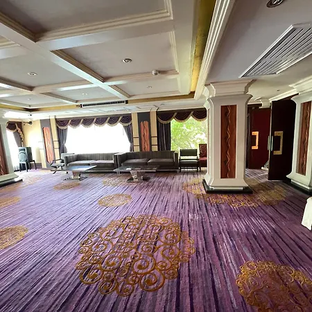 Fairtex Sports Club And Hotel