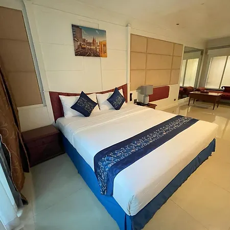 Fairtex Sports Club And Hotel