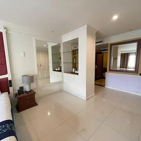 Hotel Fairtex Sports Club And Pattaya