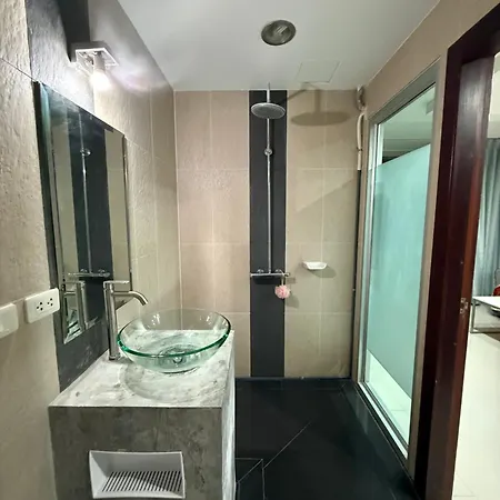 Aparthotel Room Pattaya 3*