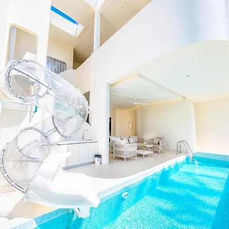 Happy House Pool * Pattaya