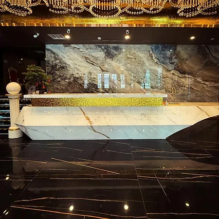 Hotel Silvertone 4*