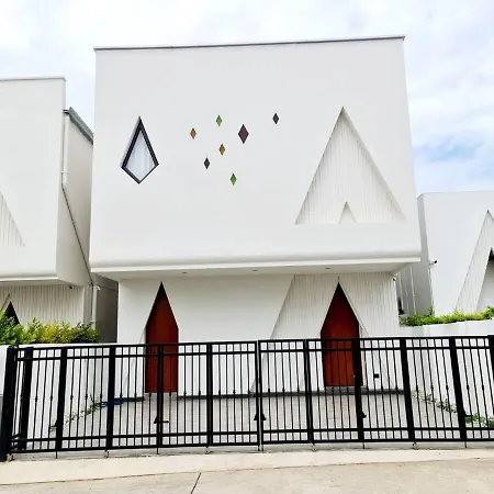 Inara 143 Villa