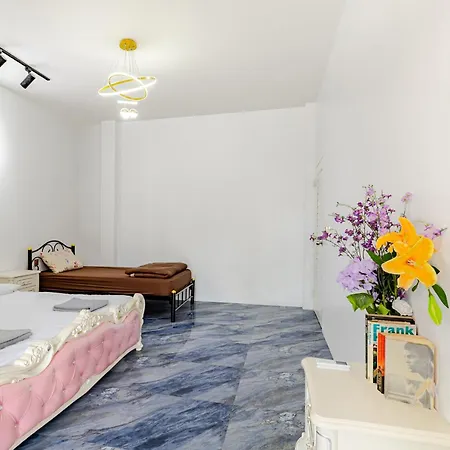 Villa 芭提雅步行街旁 9卧室泳池别墅
