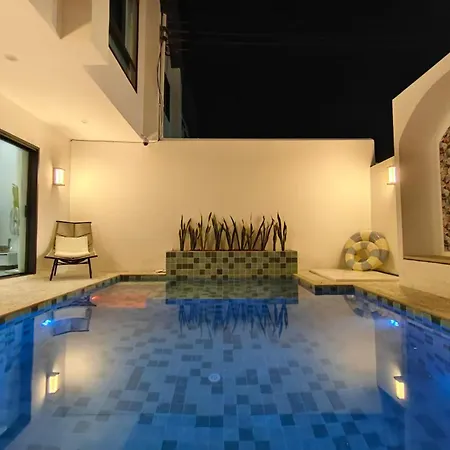 Pool Ktv Friends Thepprasit Villa Pattaya