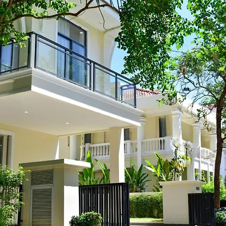 Tada The Canopy Pool Villa Pattaya