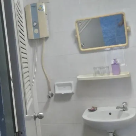 Ohlala Bed & Breakfast Pattaya
