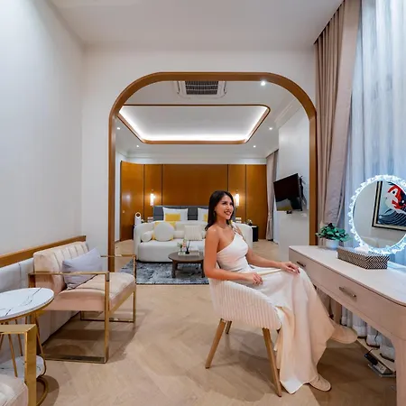 Villa D'amico, Pattaya