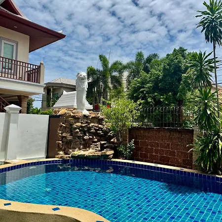 Lion Queen 5-bedroom Pool Villa Pattaya