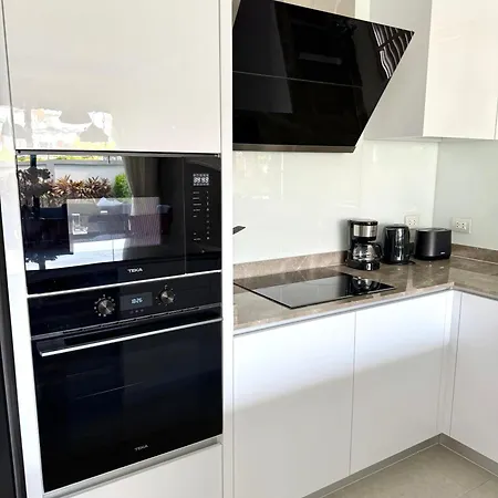 Zensiri Luxury 3br Pool Prime Midtown Villa Pattaya